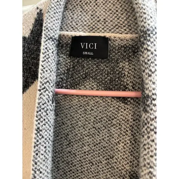 VICI OVERSIZED STARS CARDIGAN BEIGE BLUE SIZE SMALL - Picture 3 of 5